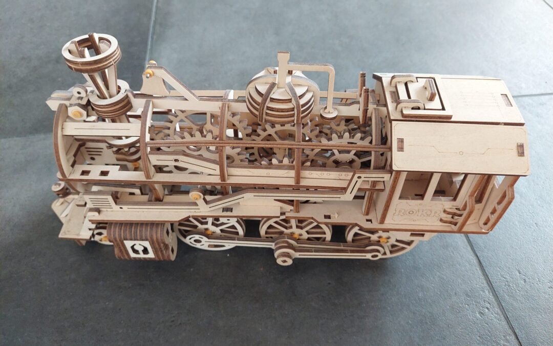 Maquette en bois locomotive rokr Avis d&rsquo;un passionné